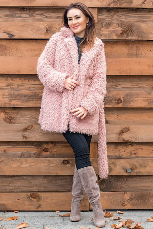 

Fashions • Шуба Shannon Fashions 52 пудра (L003-лб)