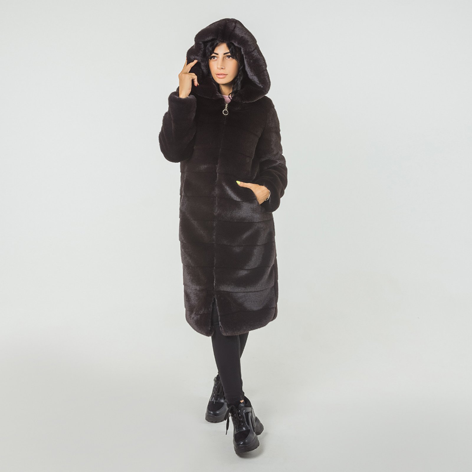 

Fashions • Шуба Rebecca Fashions 50 шоколад (№021)