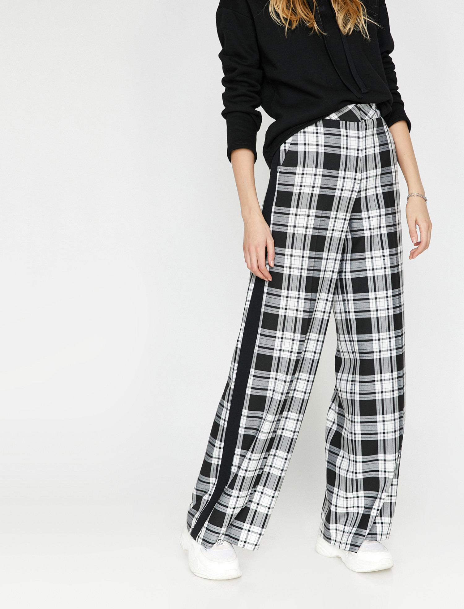 

Брюки Koton 9YAK42360UW-16W 34 Black Check