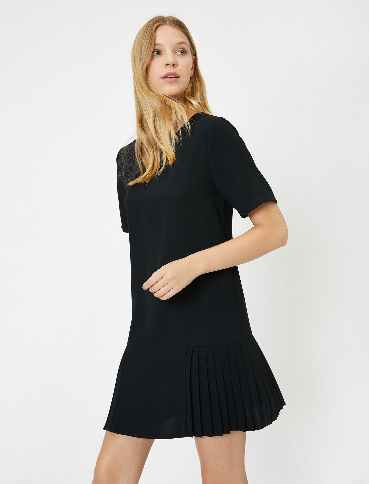 

Платье Koton 0KAK88600PW-999 36 Black