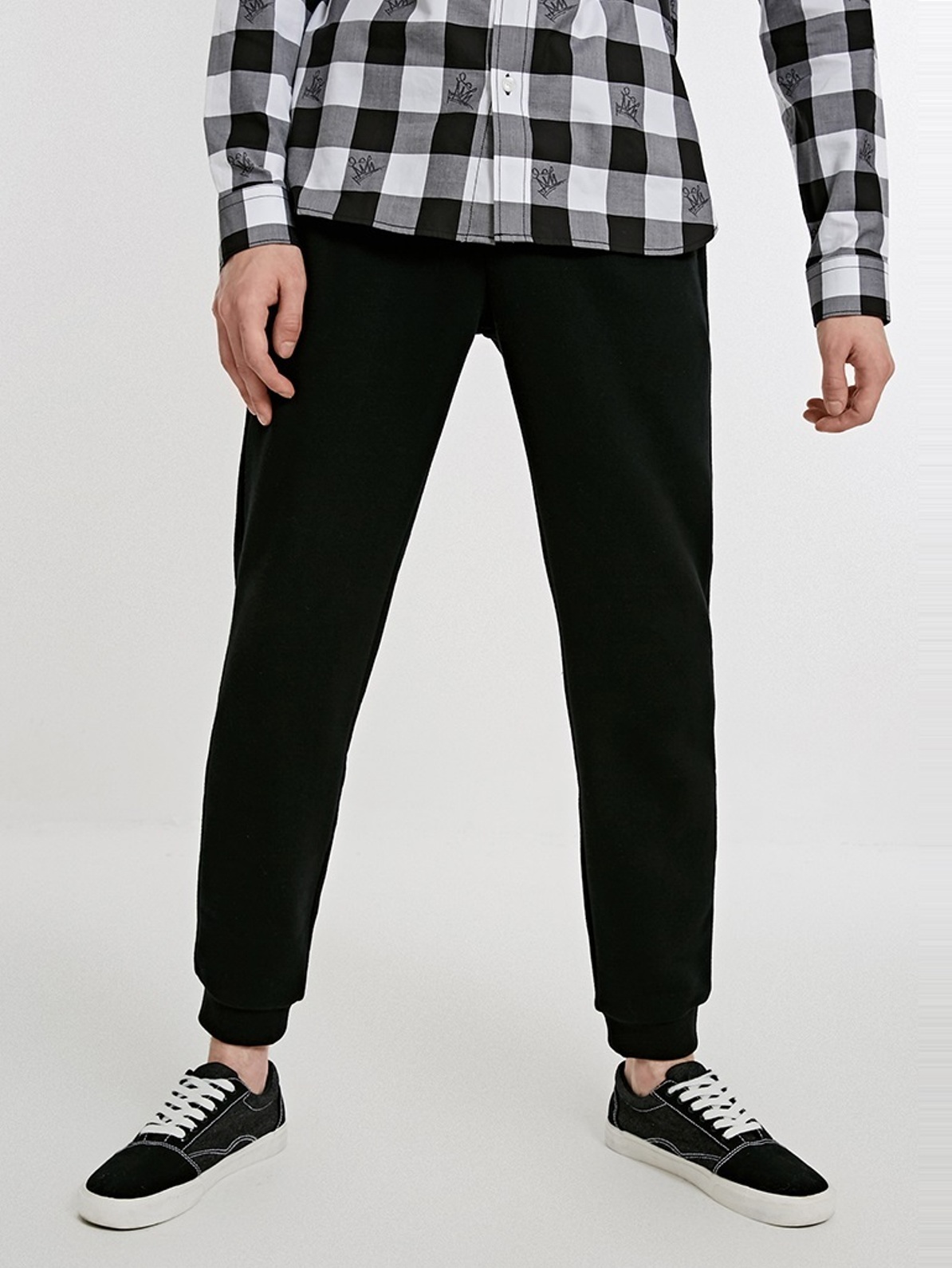 

Джоггеры Jack & Jones 218314587  Черный, Джоггеры Jack & Jones 218314587 M Черный