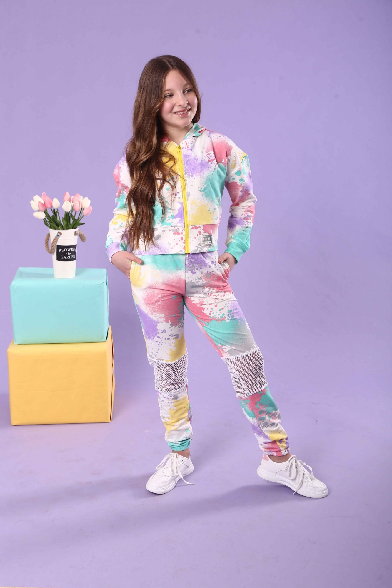 

Спортивный костюм с капюшоном на девочку LBM D-51 Тайдай 158 см Разноцветный