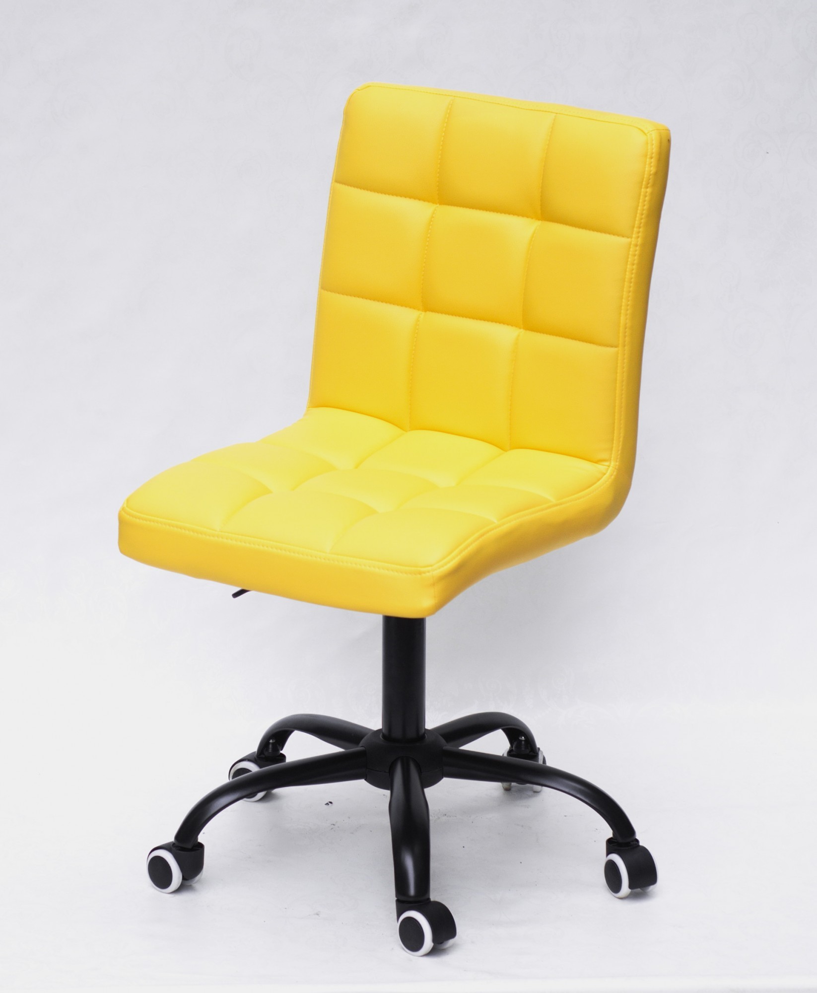 

Кресло офисное Onder Mebli AUGUSTO ЭК ЖЕЛТЫЙ 1006 BK-OFFICE