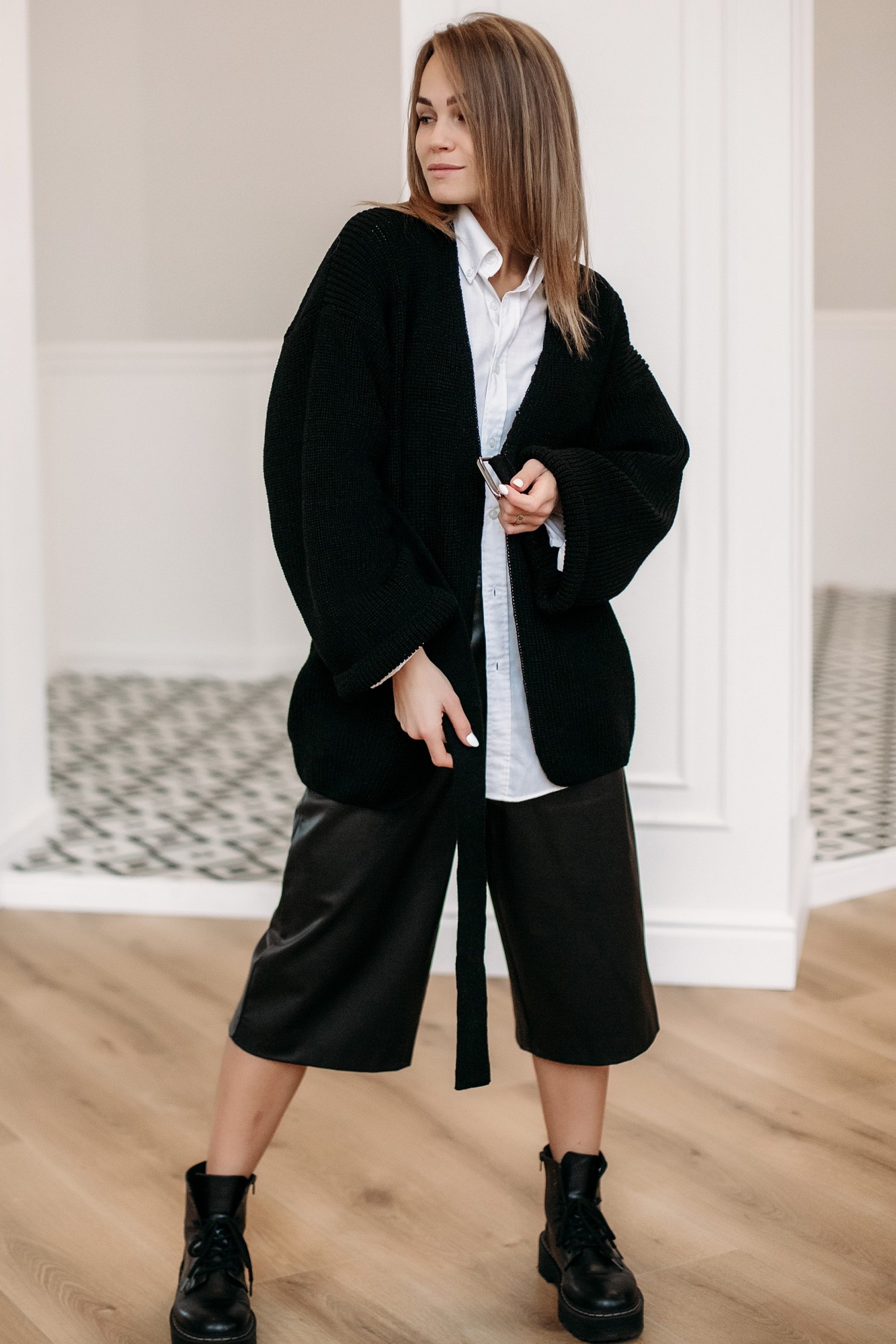 

Кардиган вязаный Verevka Wind One size черный