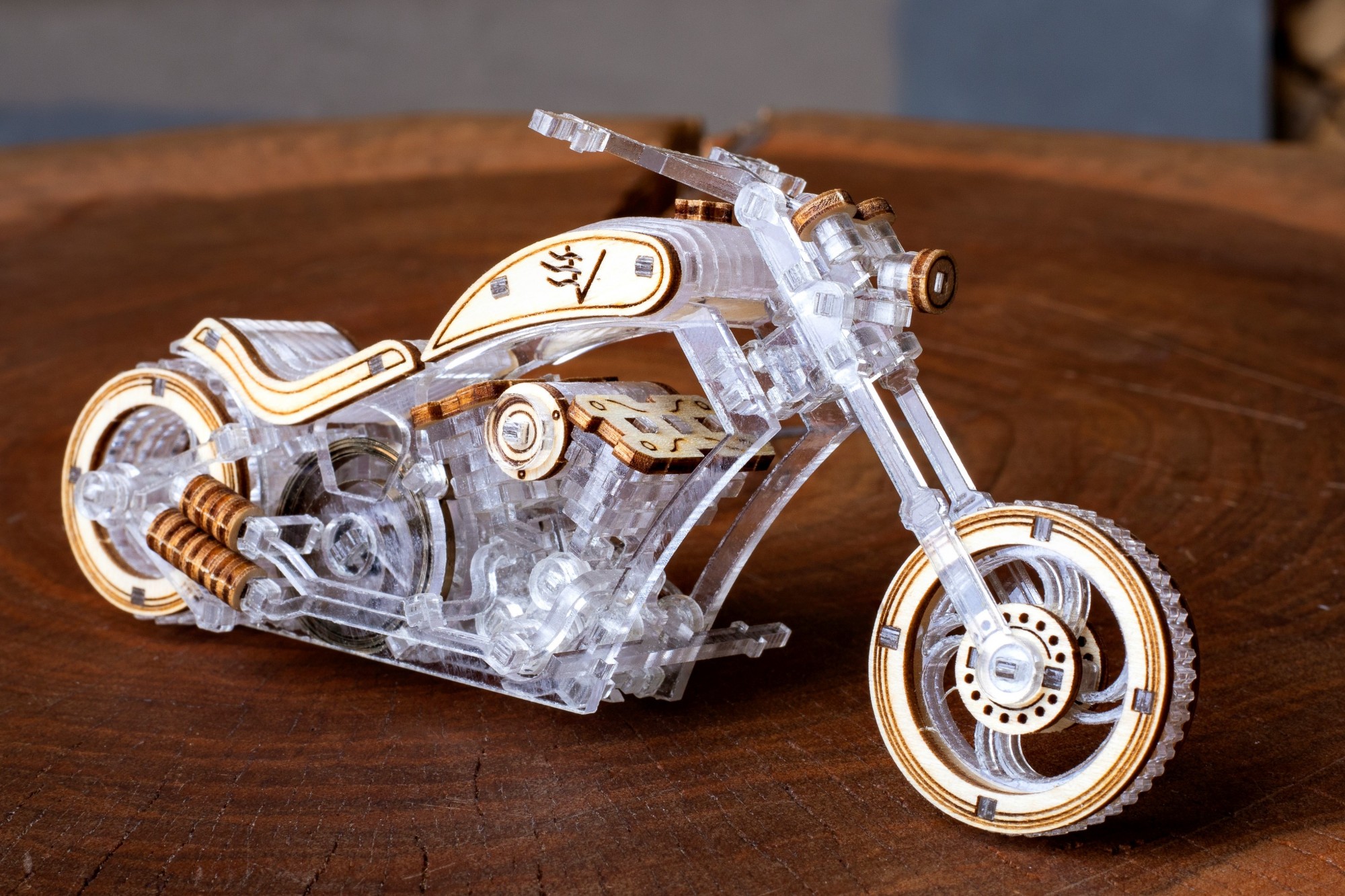 

Деревянный конструктор 3D механический. Модель мотоцикла Chopper-V1. VeterModels