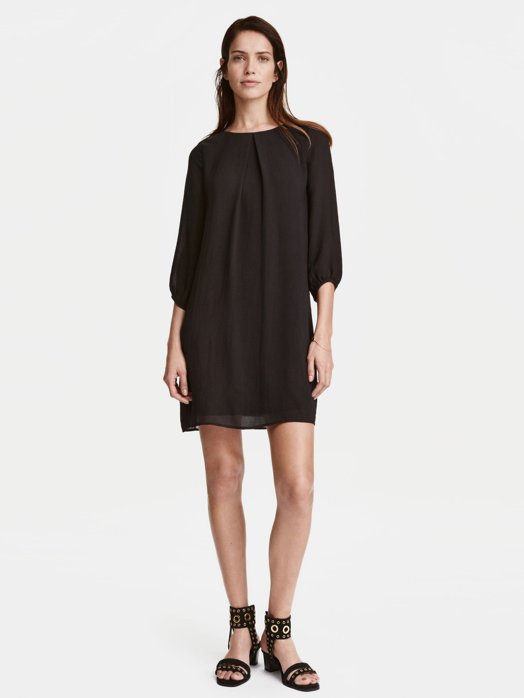 

Платье H&M KK4251514 38 Черное