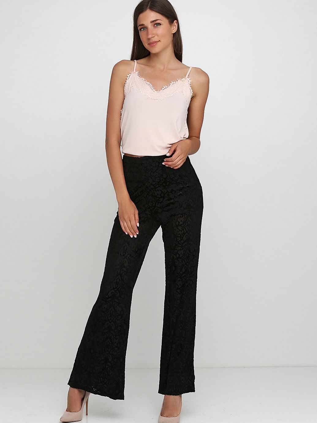 

Брюки H&M 3595732 S Черные
