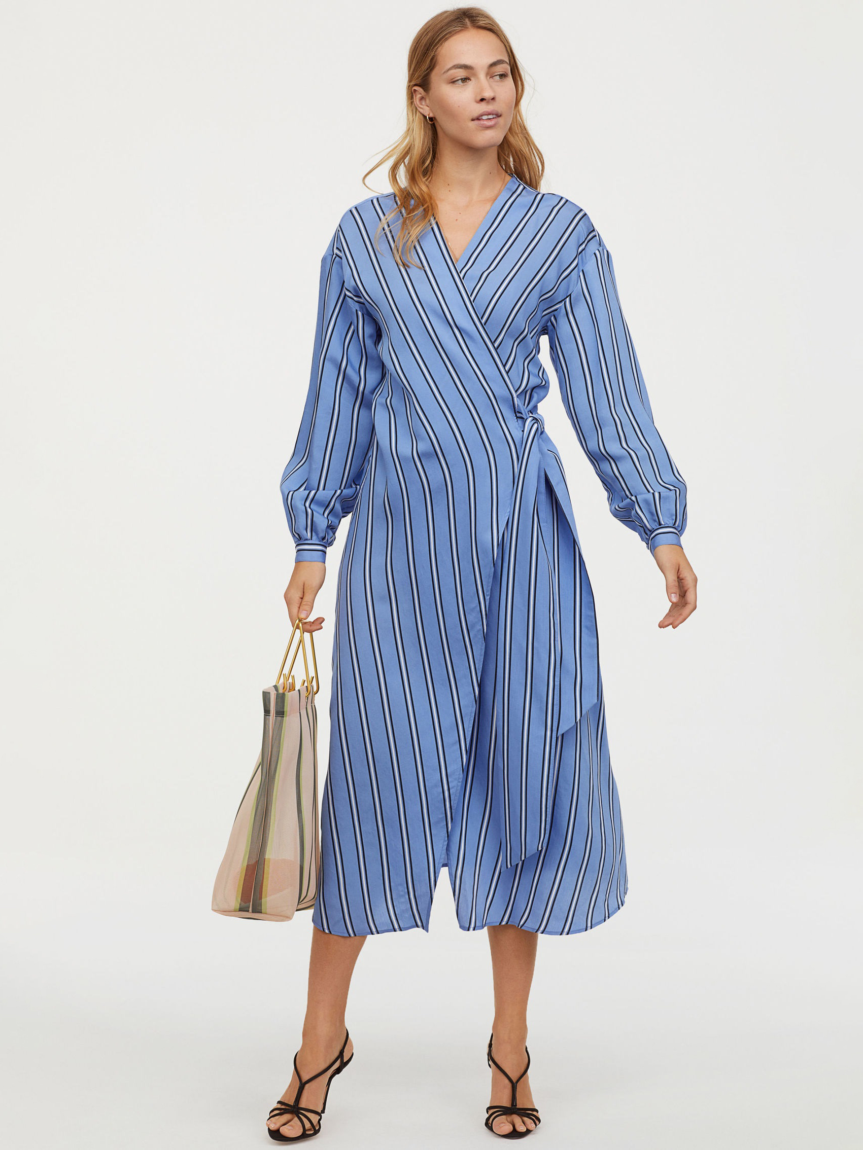 

Платье H&M 0757991-9 38 Синее