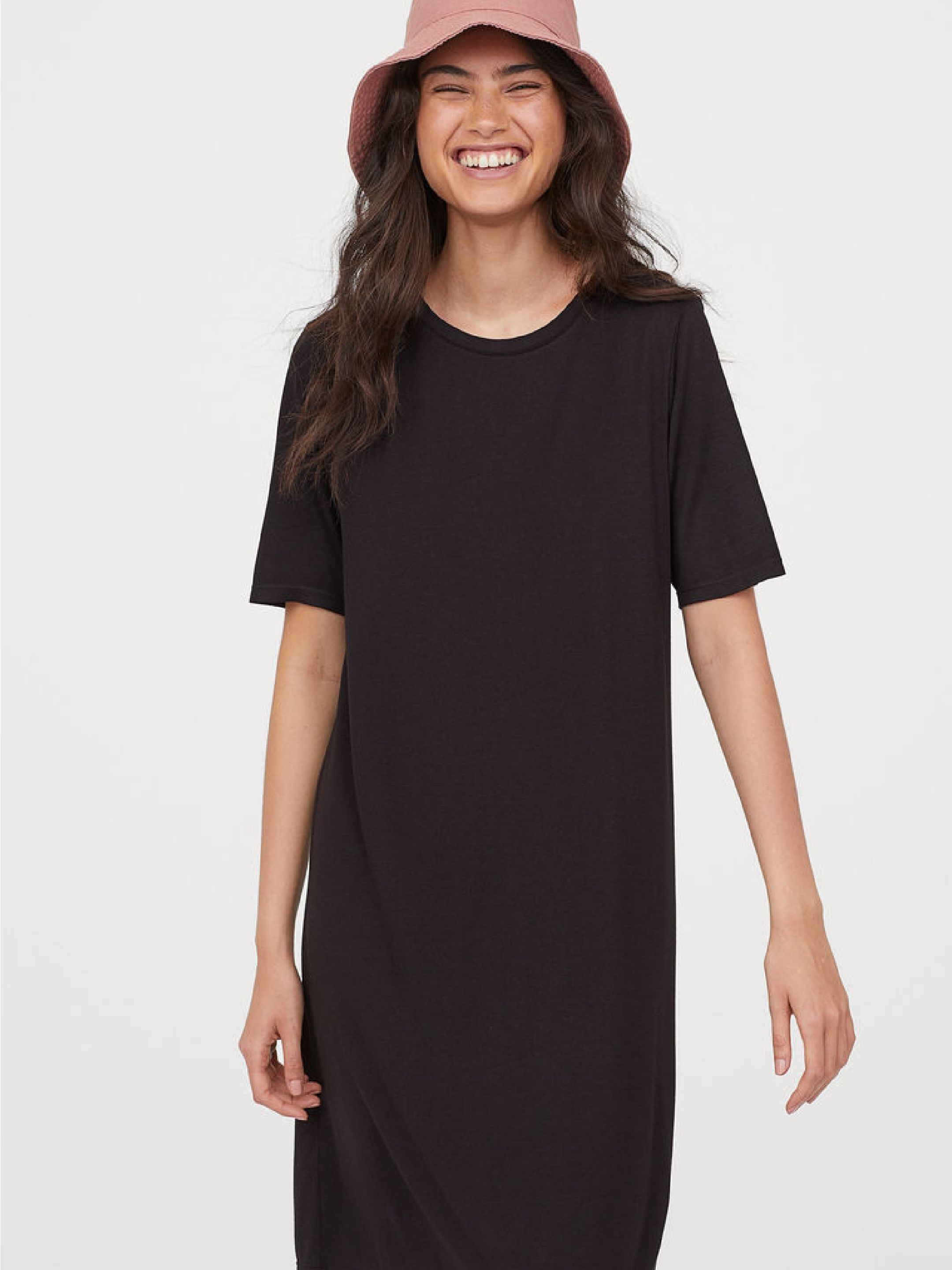

Платье H&M 0716348-0 M Черное