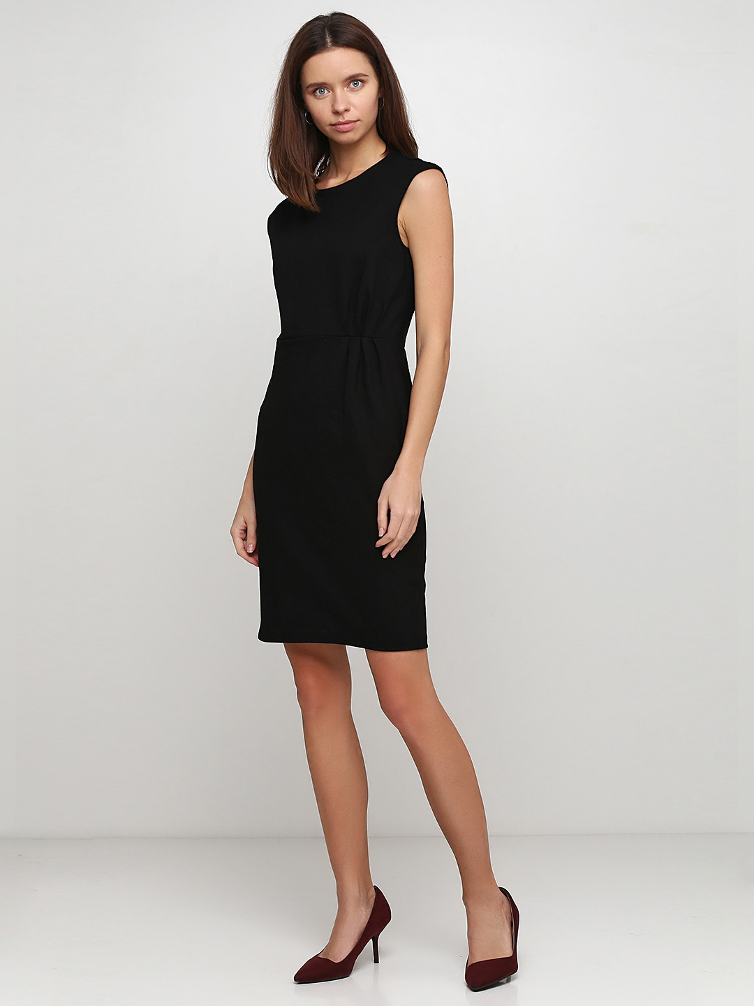

Платье H&M 5398504 S Черное