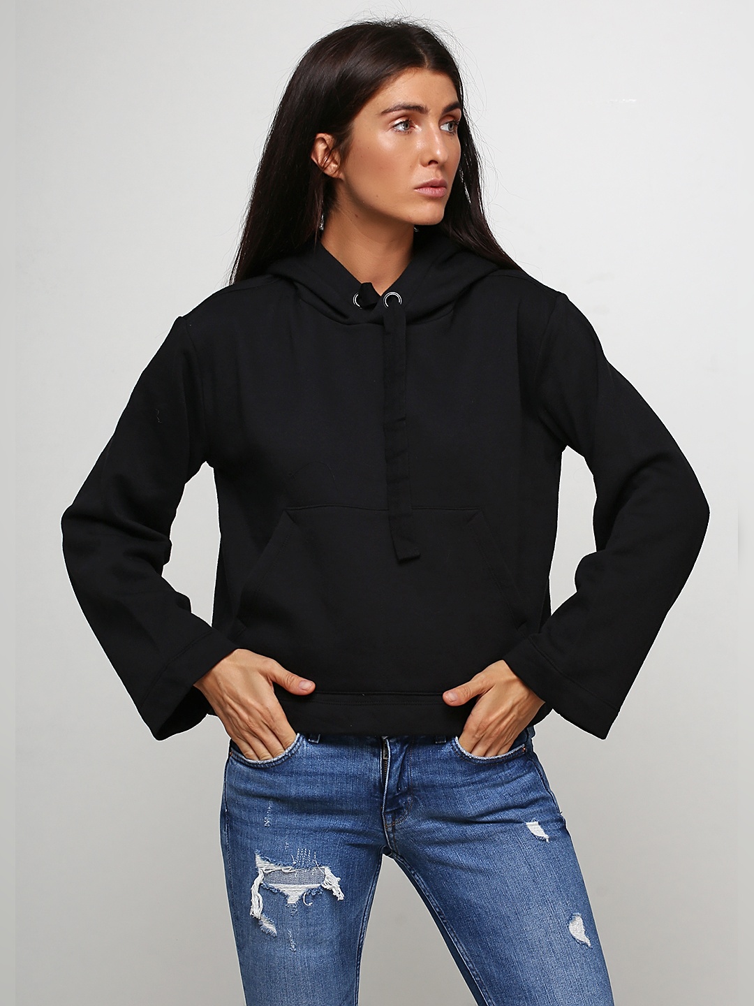 

Худи H&M 6072916 M Черное