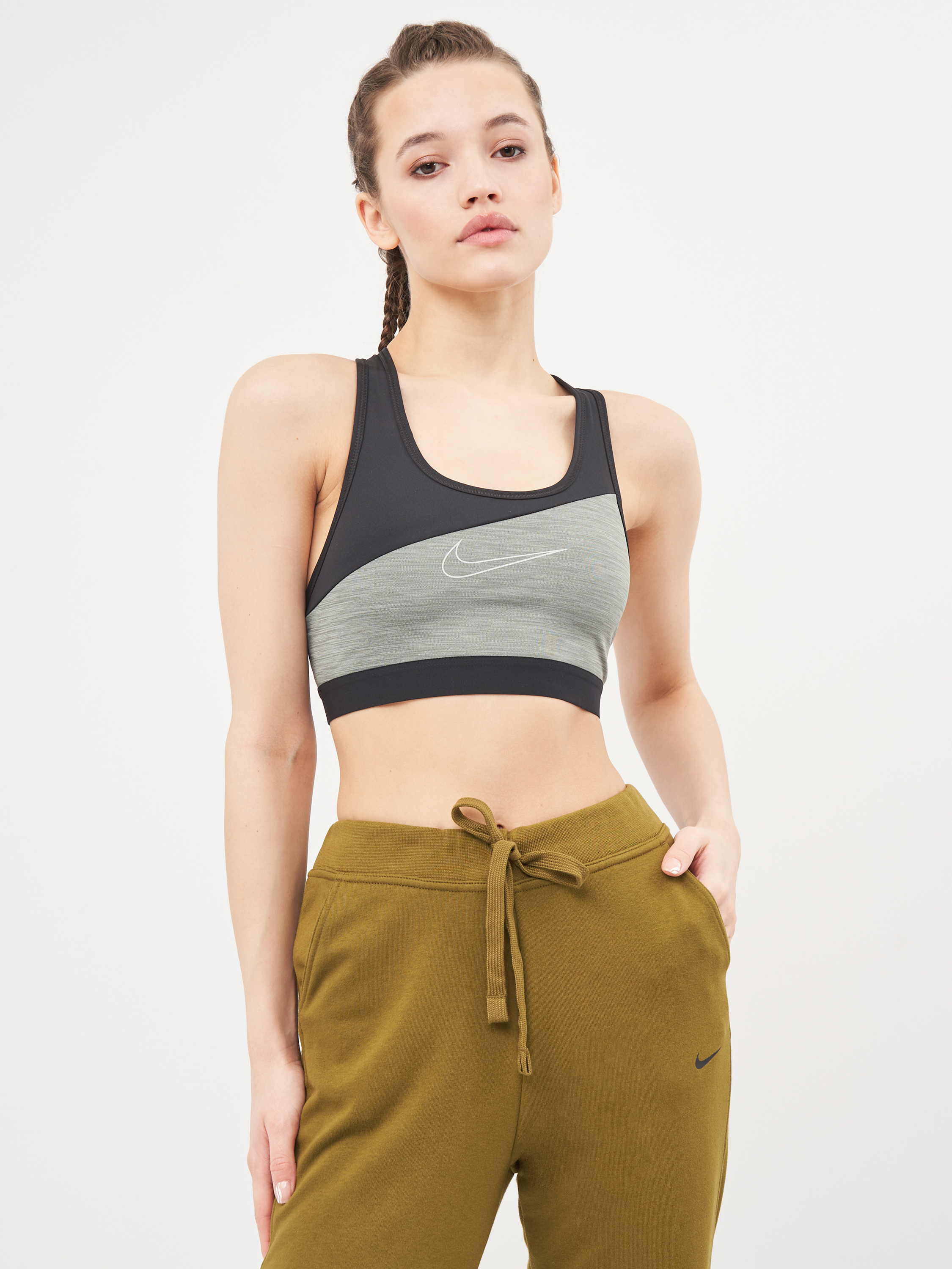 

Спортивный топ Nike Swoosh Band Mtlc Logo Bra CT3766-084 L