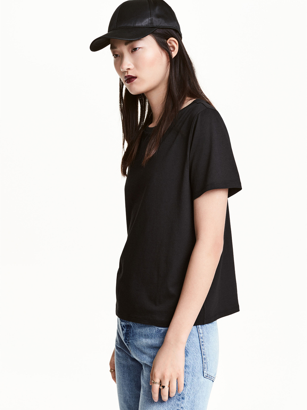 

Футболка H&M 0464363_черный XS Черная