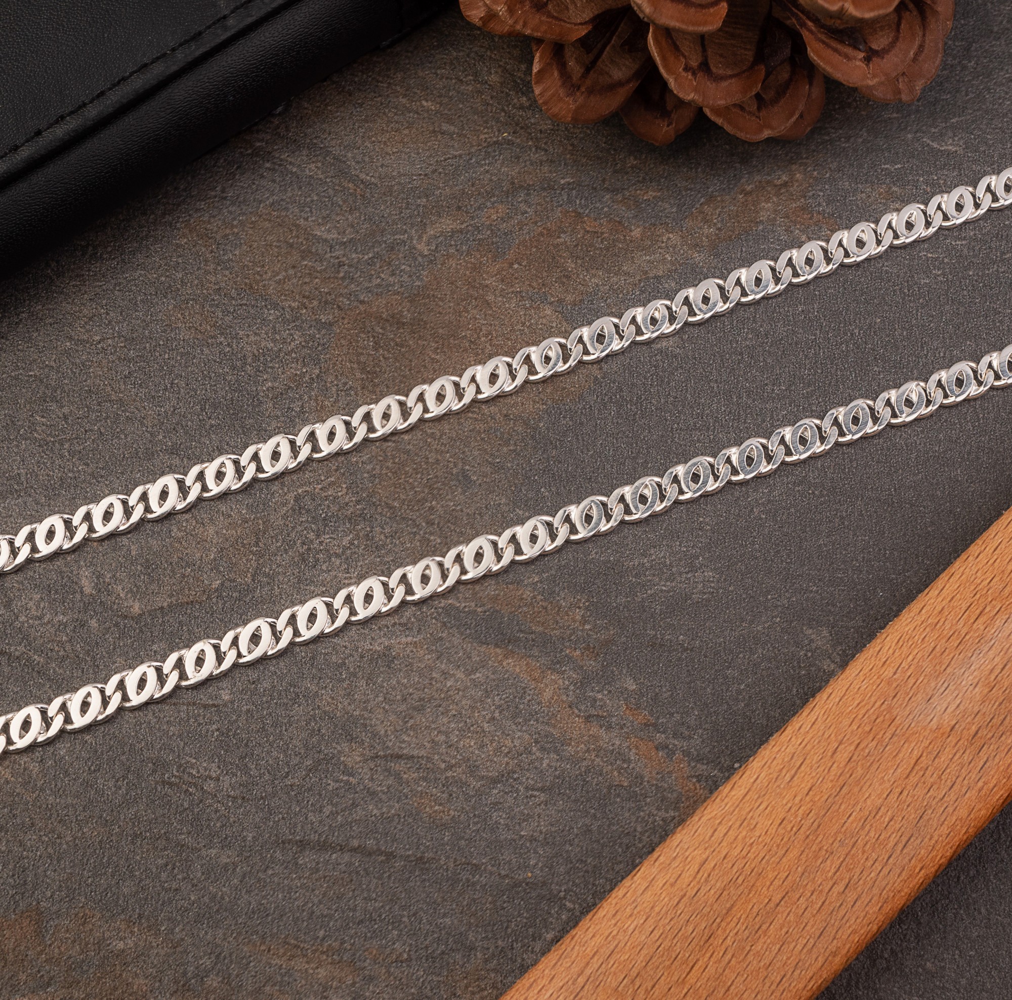 

Серебряная цепочка Скрепка 60 см 20.0 грамм арт 118