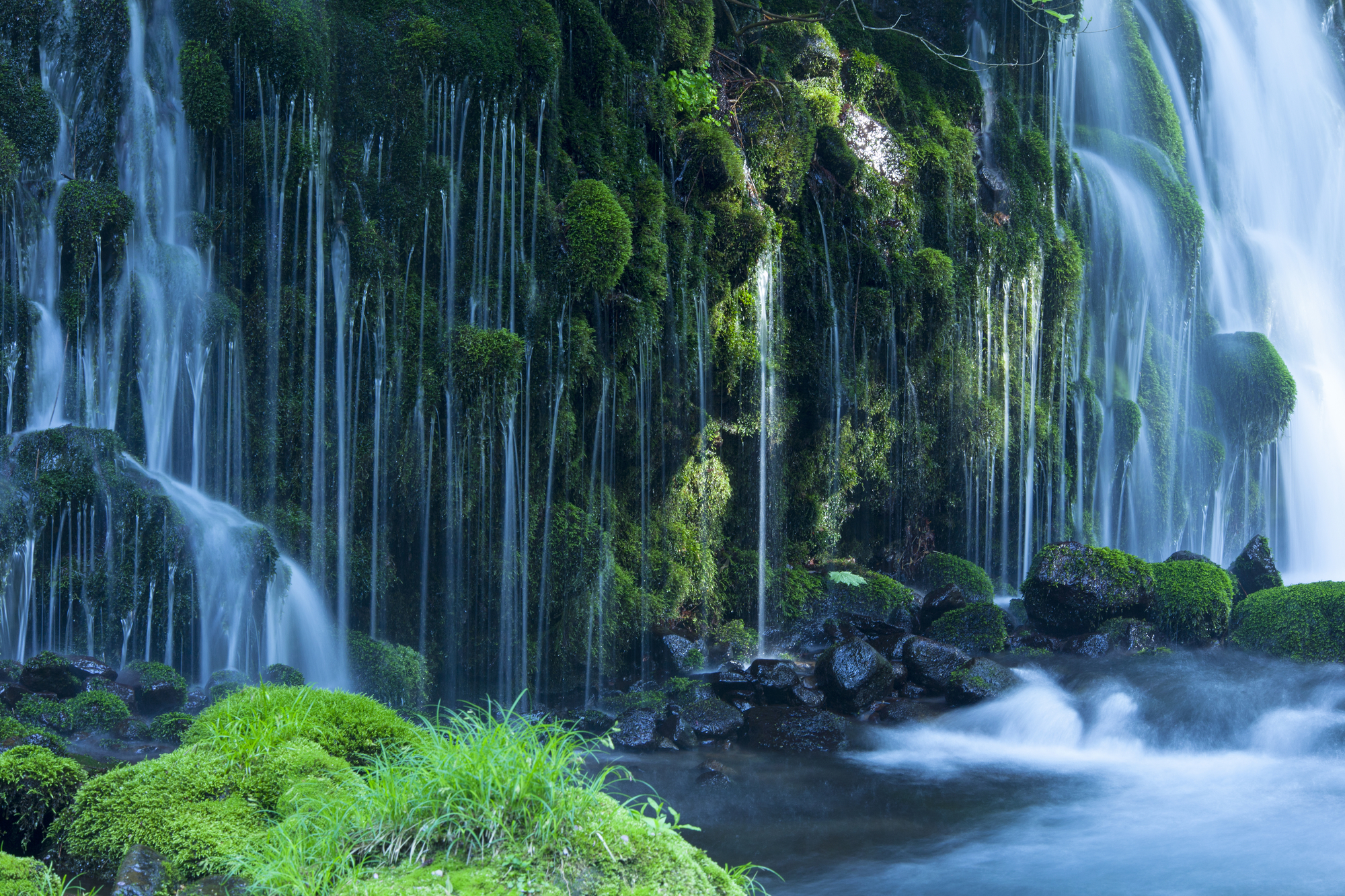 

Фотообои Природа 'Красивый водопад' (3610) , Холст