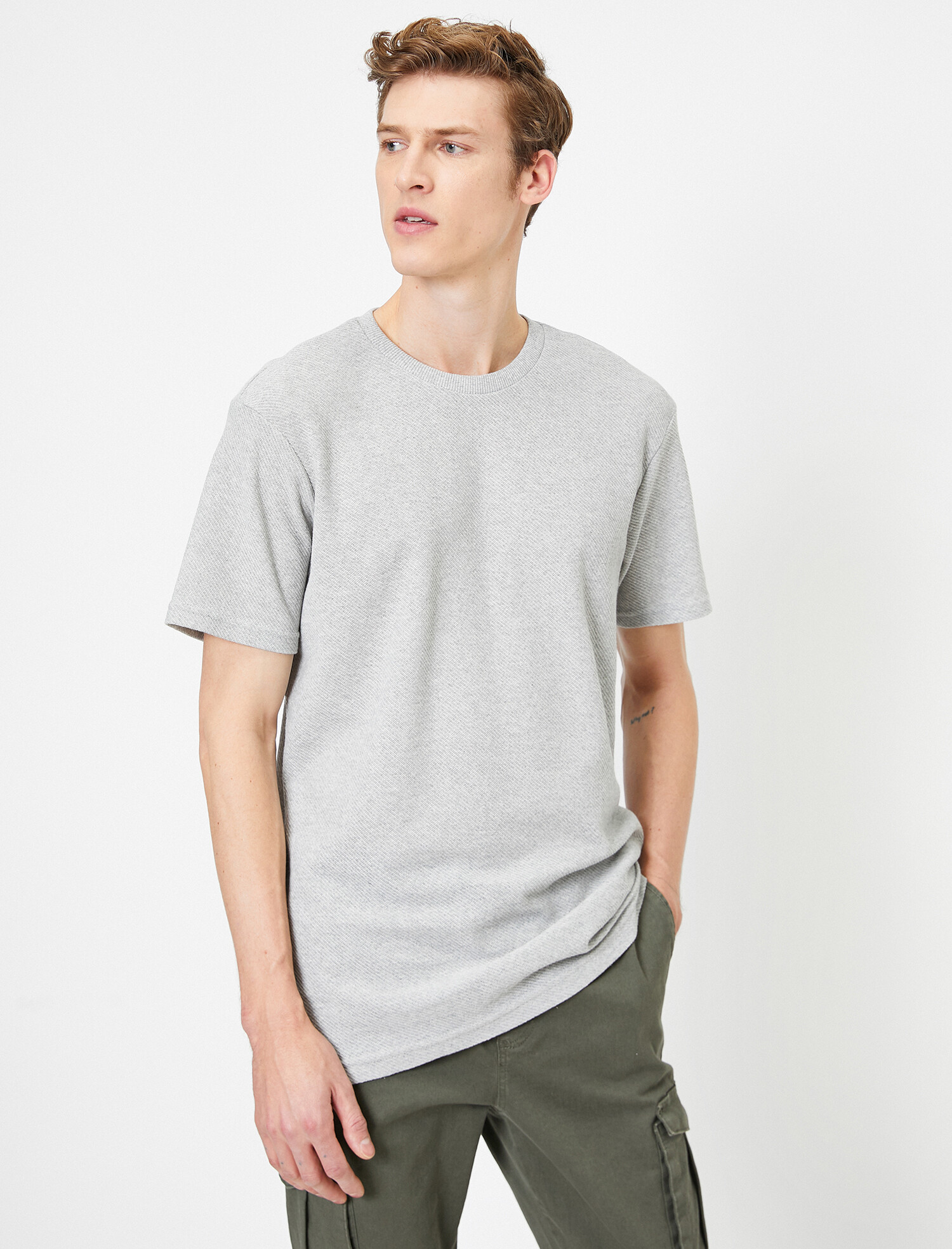 

Футболка Koton 0YAM11238LK-023 S Grey