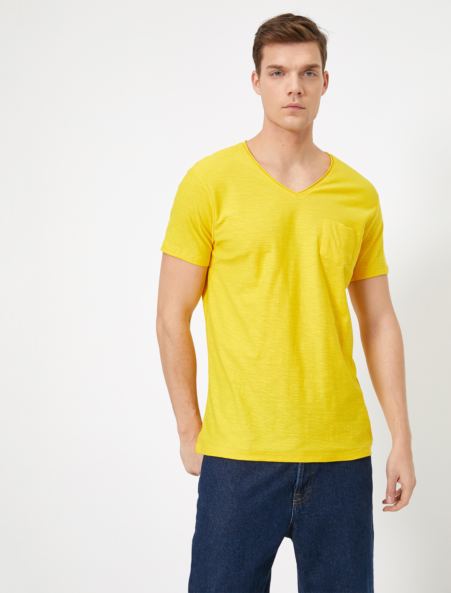 

Футболка Koton 0YAM12058LK-151 M Yellow