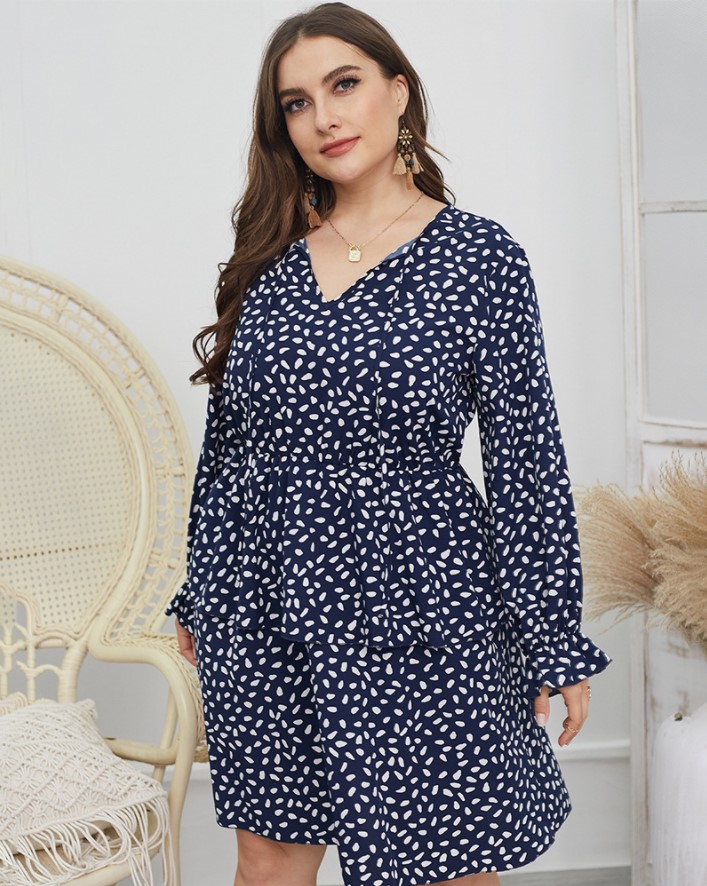 

Платье женское V-вырезом White spots Berni Fashion PLUS (XXL) Синий