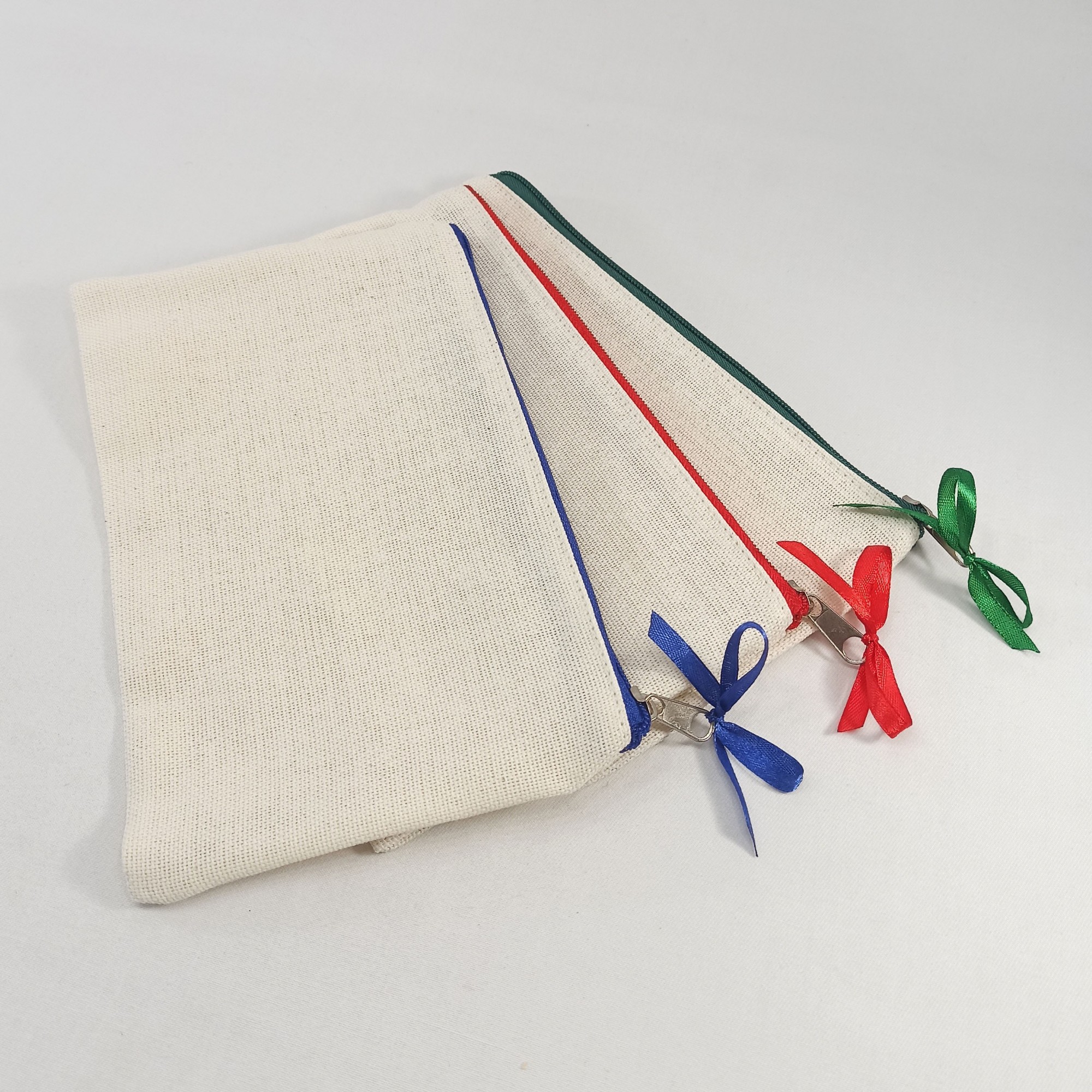 

Набор из 3 косметичек из натуральной хлопковой ткани двунитка EcoNova синий+красный+зеленый