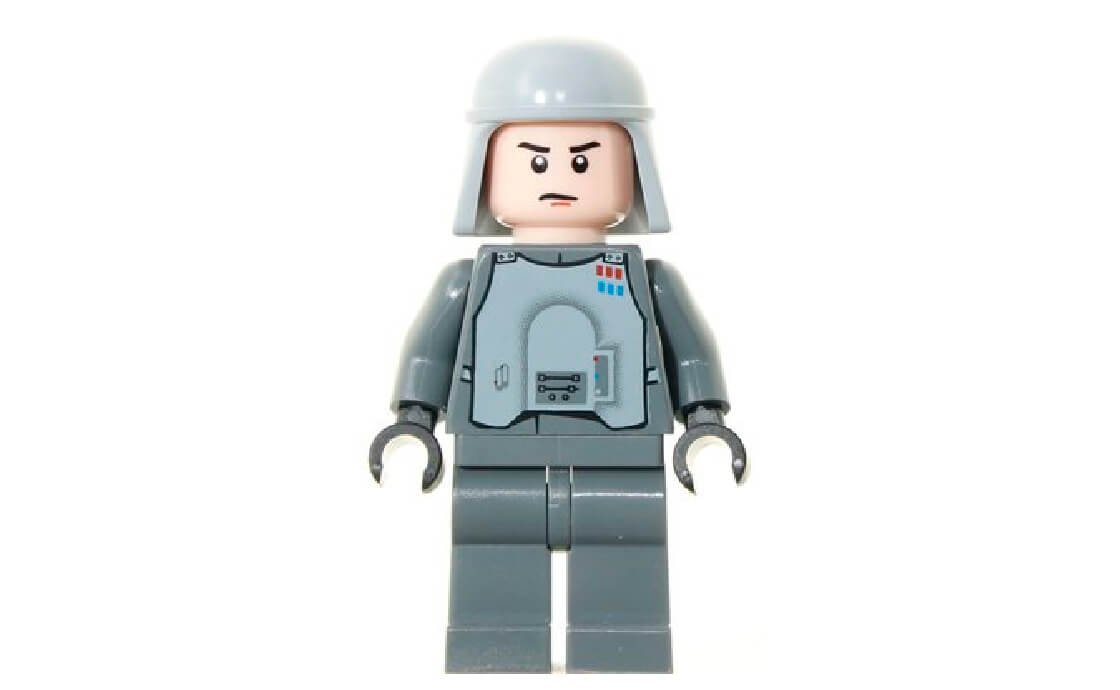 

Конструктор LEGO General Maximillian Veers - Light Bluish Gray Helmet and Armor 1 деталей (sw0289-used)