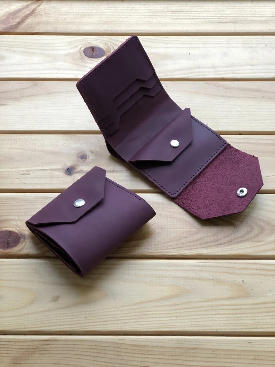 

Маленький кошелек Fresh на кнопке Hand Made фиолетовый 9*8