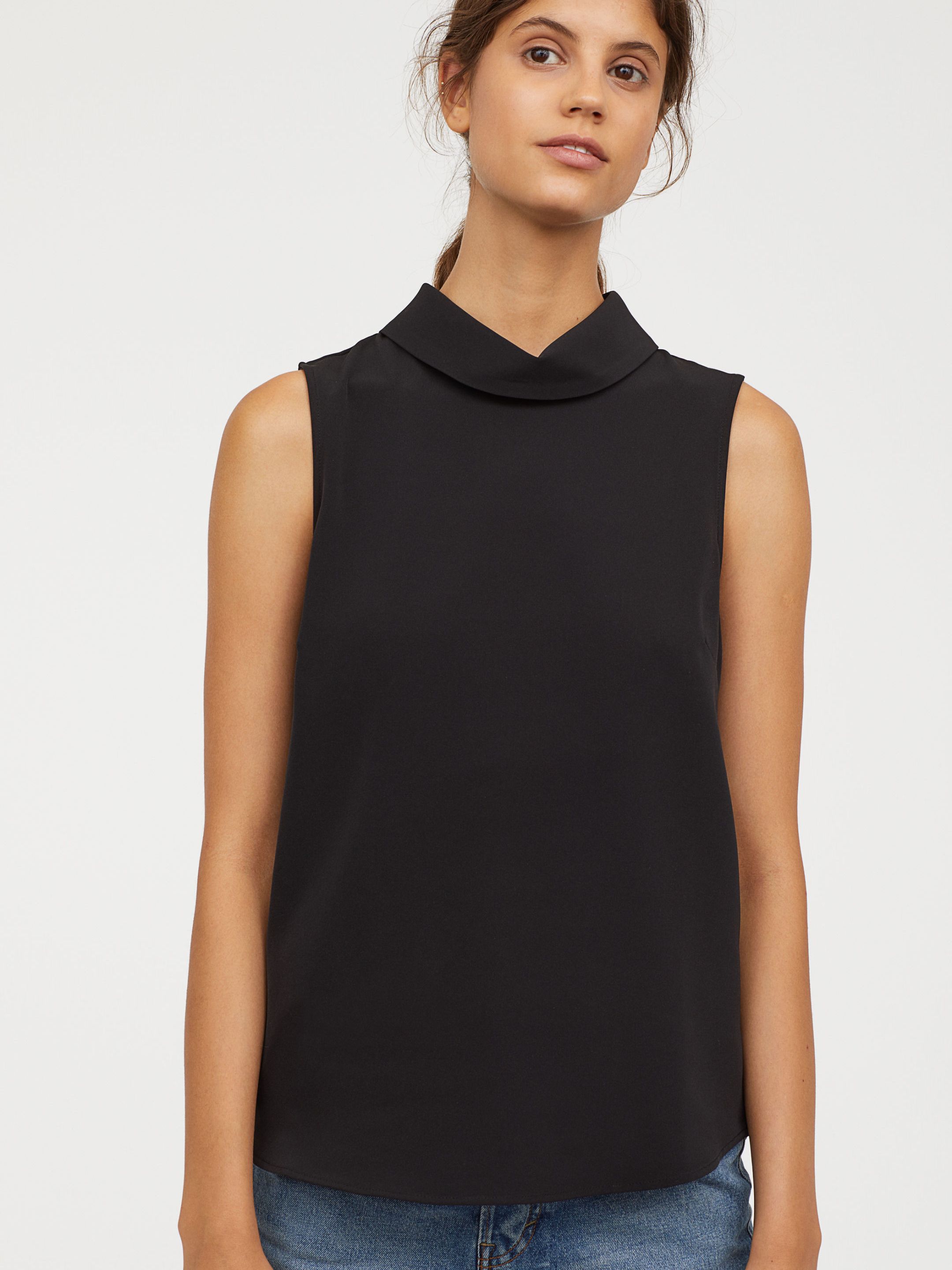 

Блузка H&M 6342498-AAAD 32 Черная