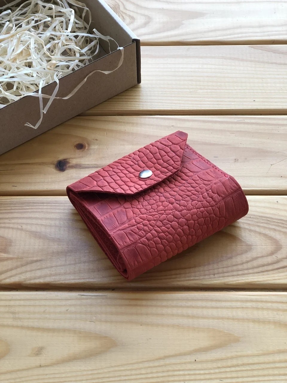 

Маленький кошелек Fresh на кнопке Hand Made красный 9*8