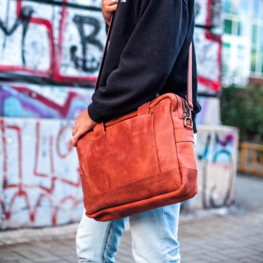 

Портфель Mihey briefcase коньячный из натуральной кожи crazy horse 1420202