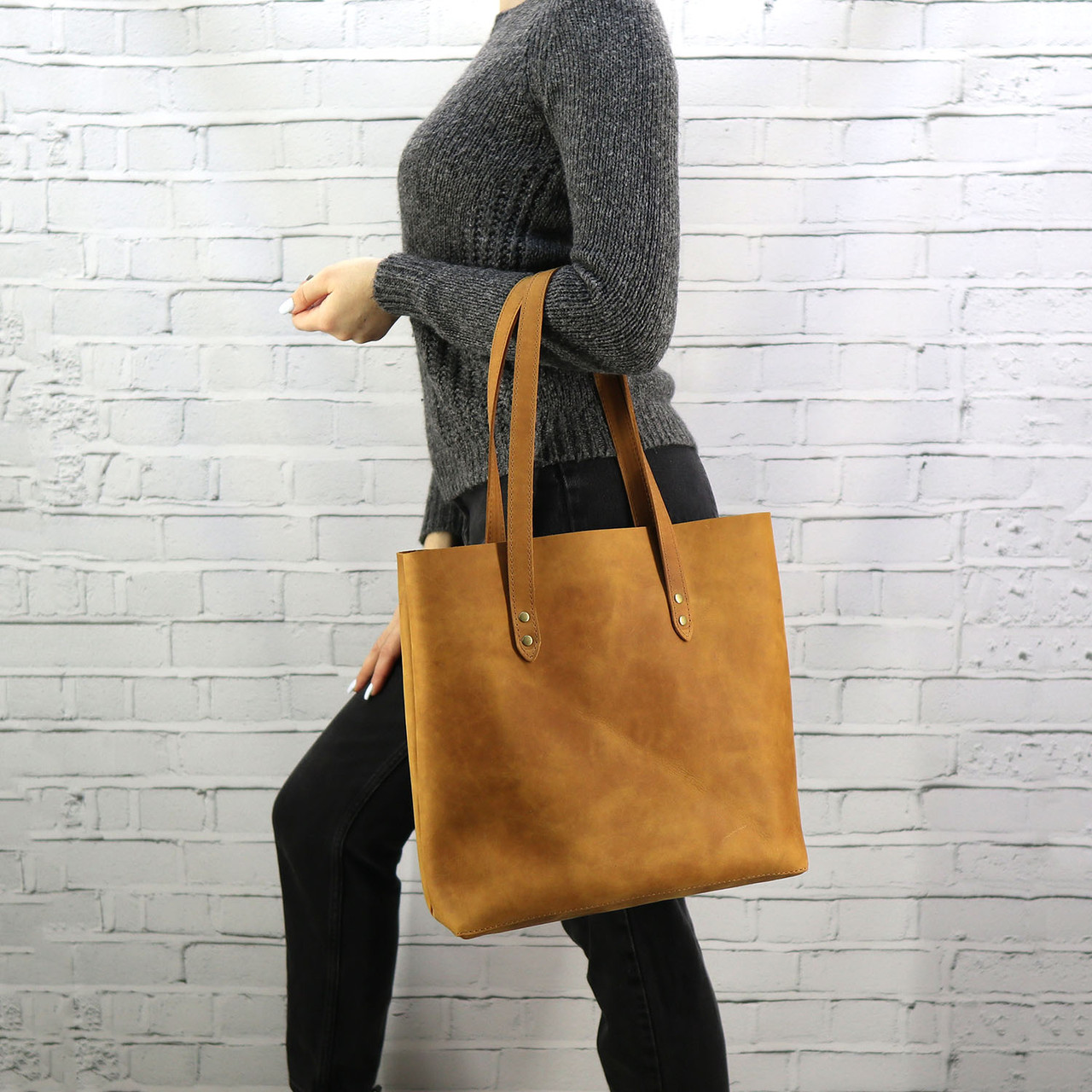 

Сумка Mihey tote желтый из натуральной кожи crazy horse 1450307