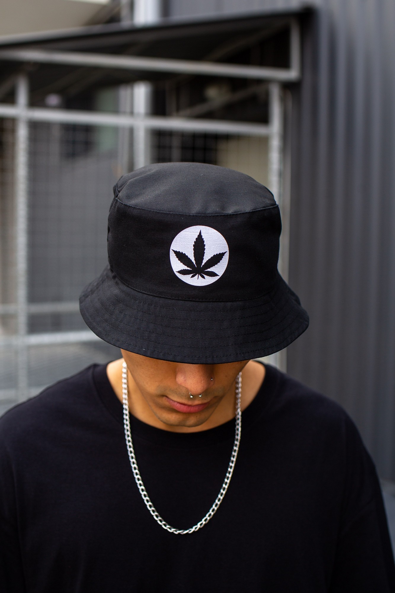 

Панамка Without Ring Cannabis White M Black