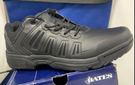 

Кроссовки Bates размер 42 ,черные. 9 US