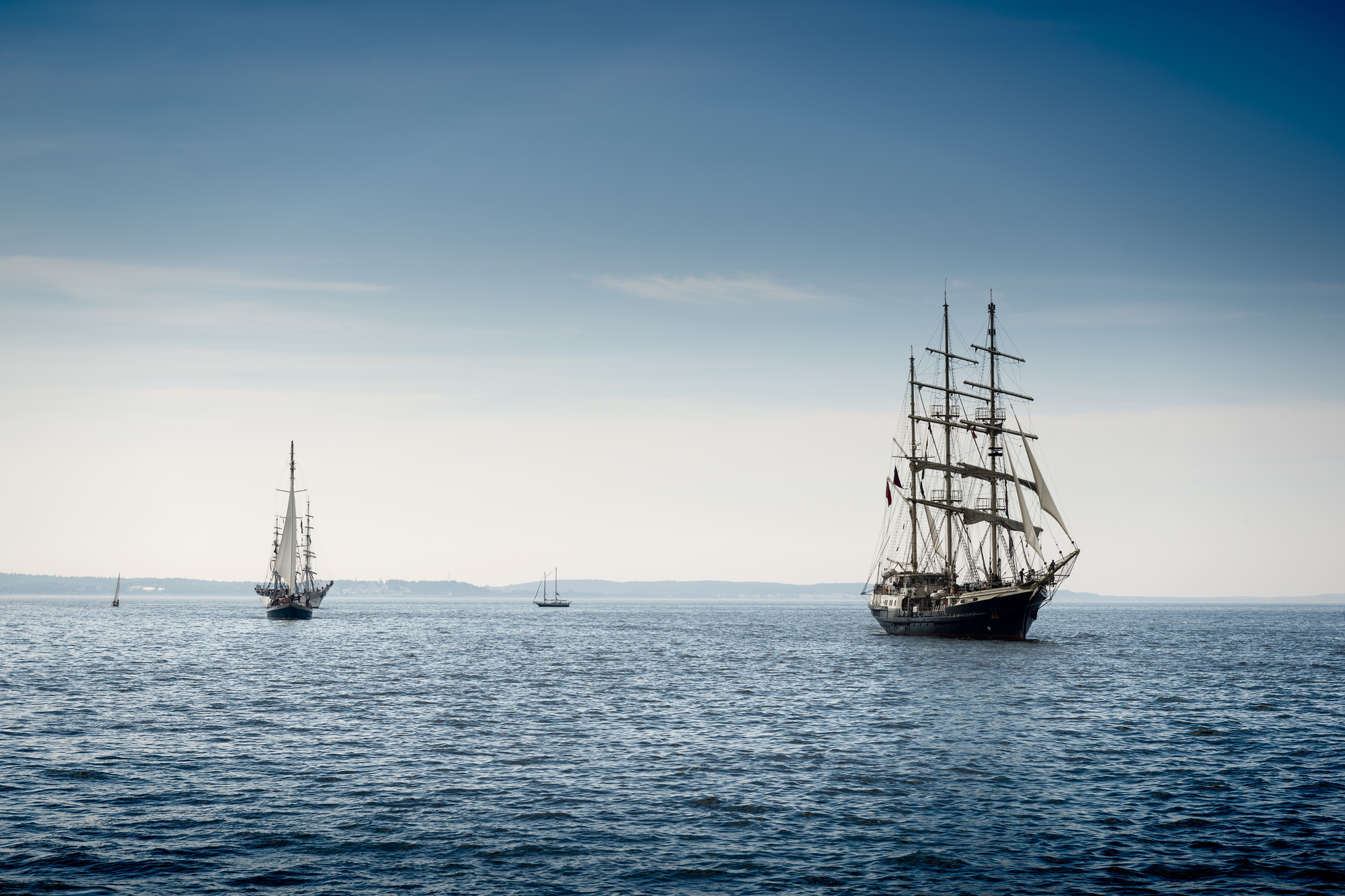 

Фотообои Море 'Бригантина' (3965) , Классик