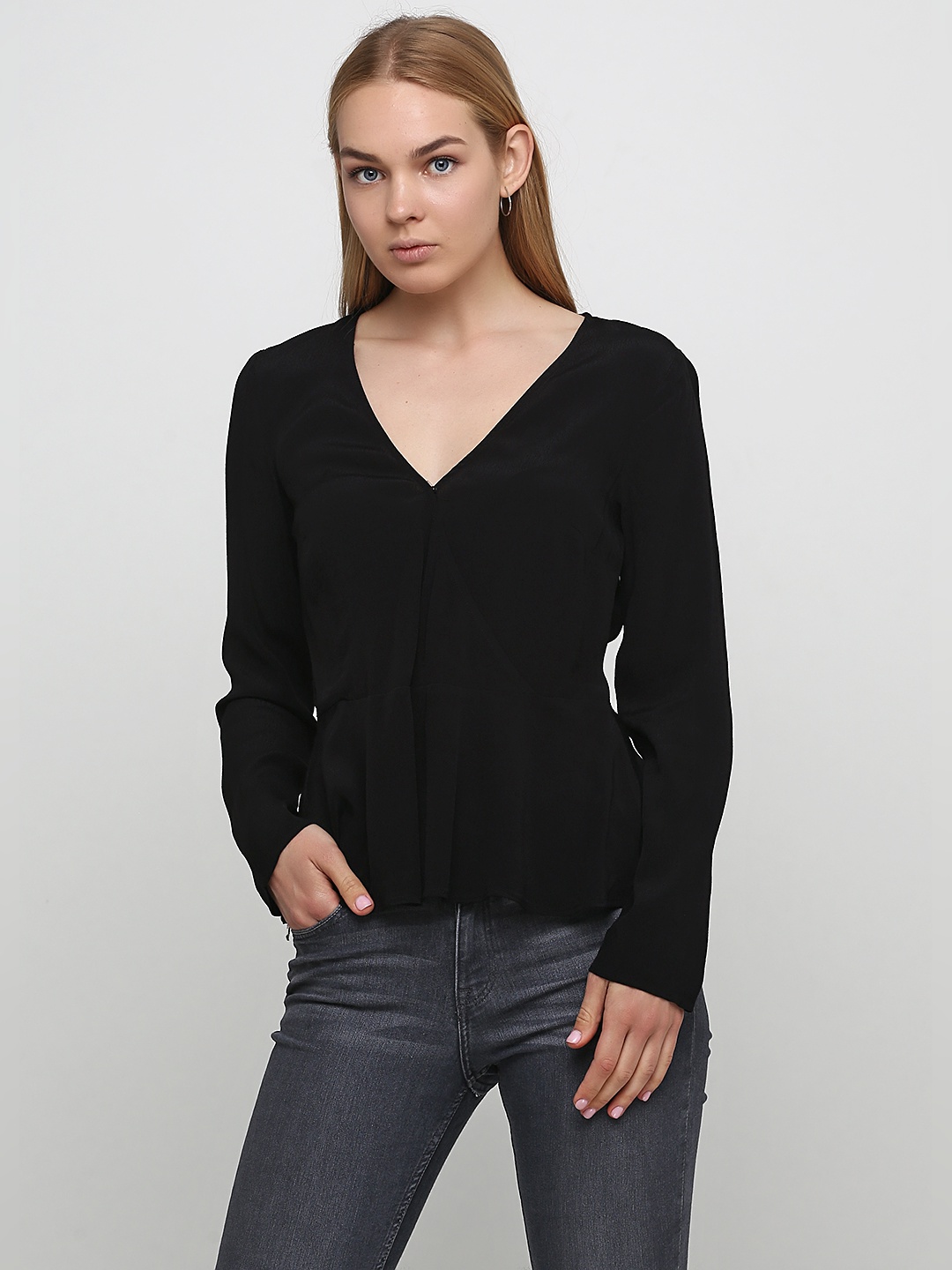 

Блузка H&M 0794643_ч_02  Черная, Блузка H&M 0794643_ч_02 36 Черная