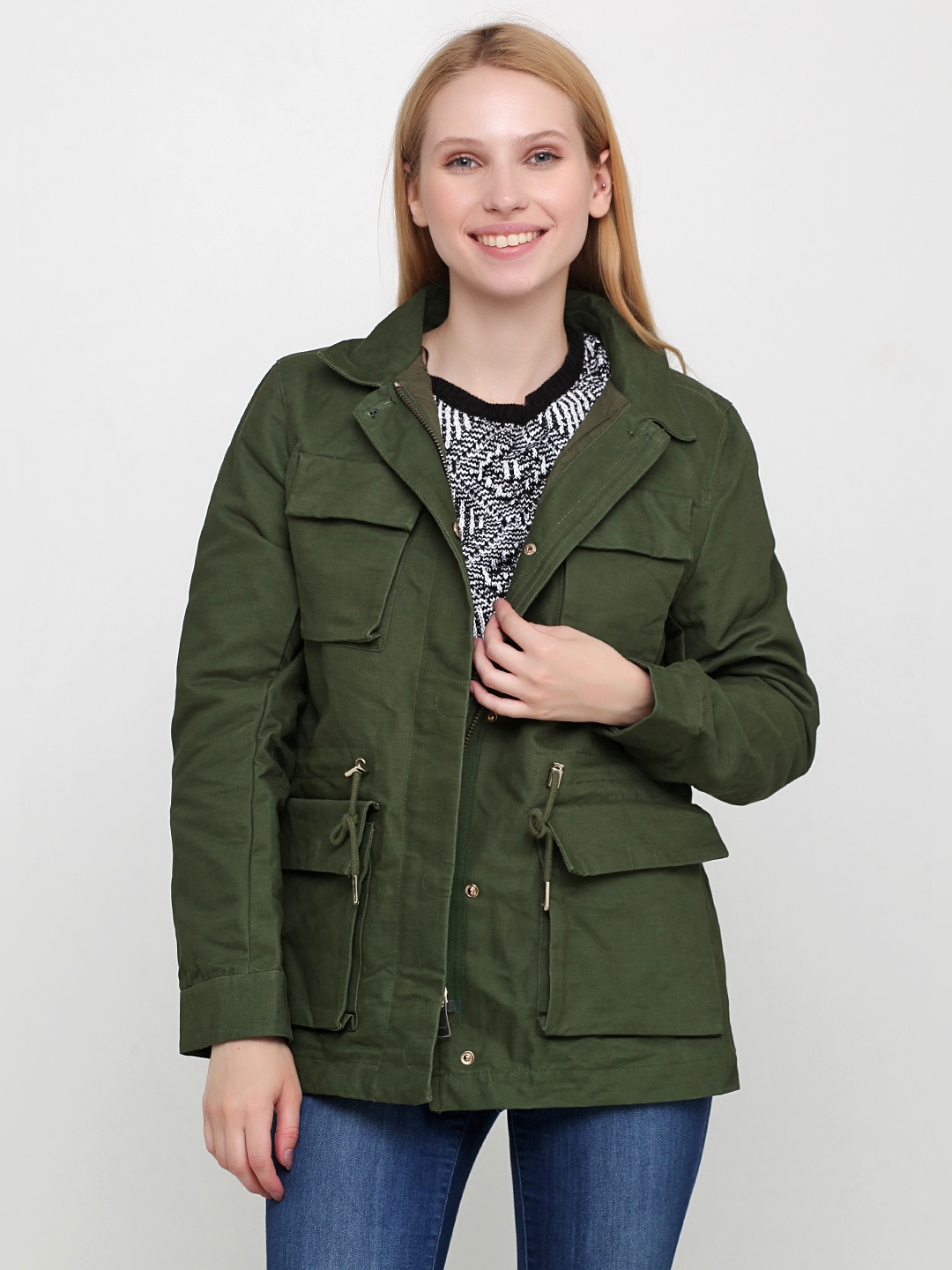 

Ветровка H&M 584927_03  Хаки, Ветровка H&M 584927_03 34 Хаки