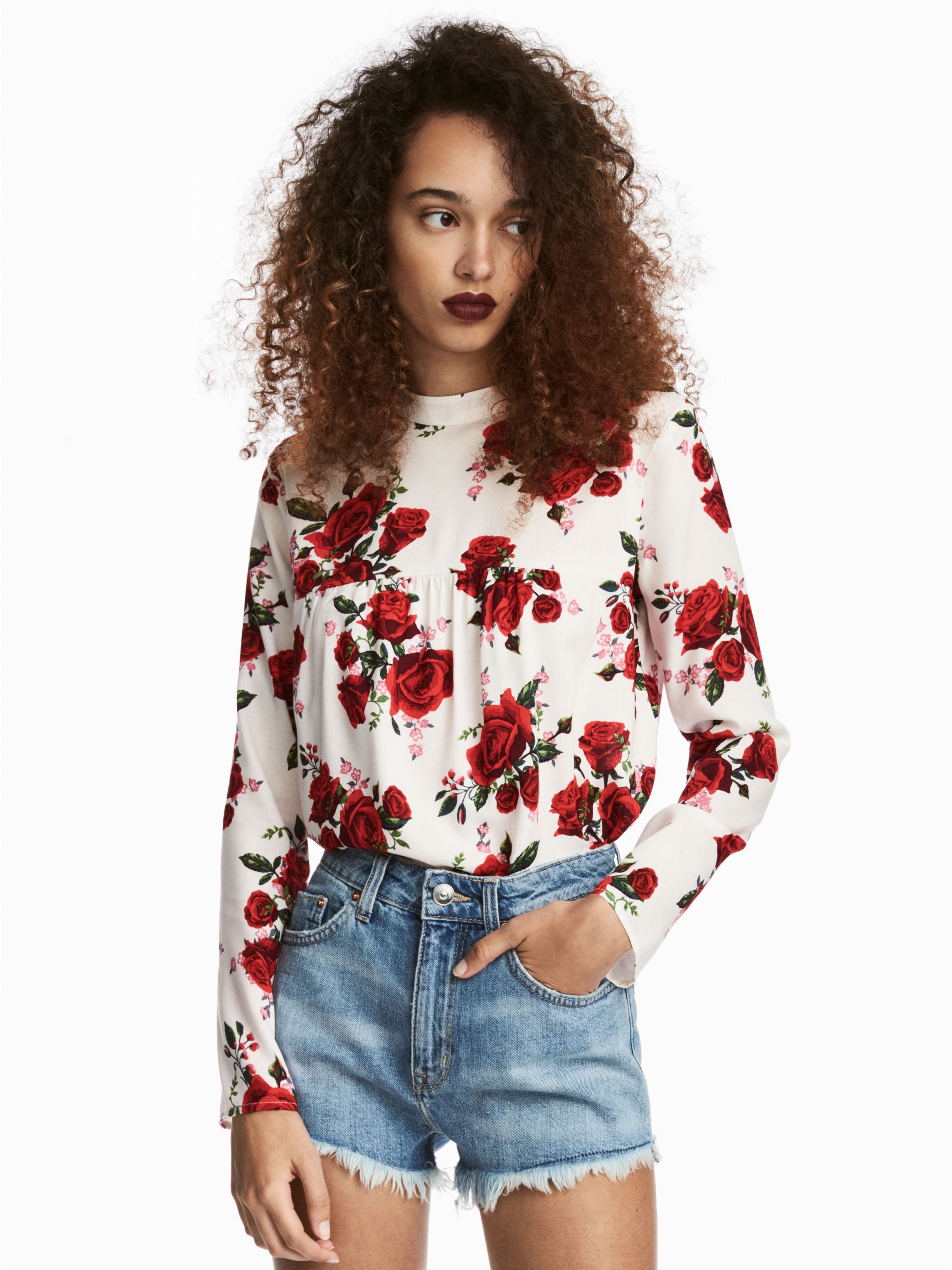 

Блузка H&M 5331576 34 Белая с цветами