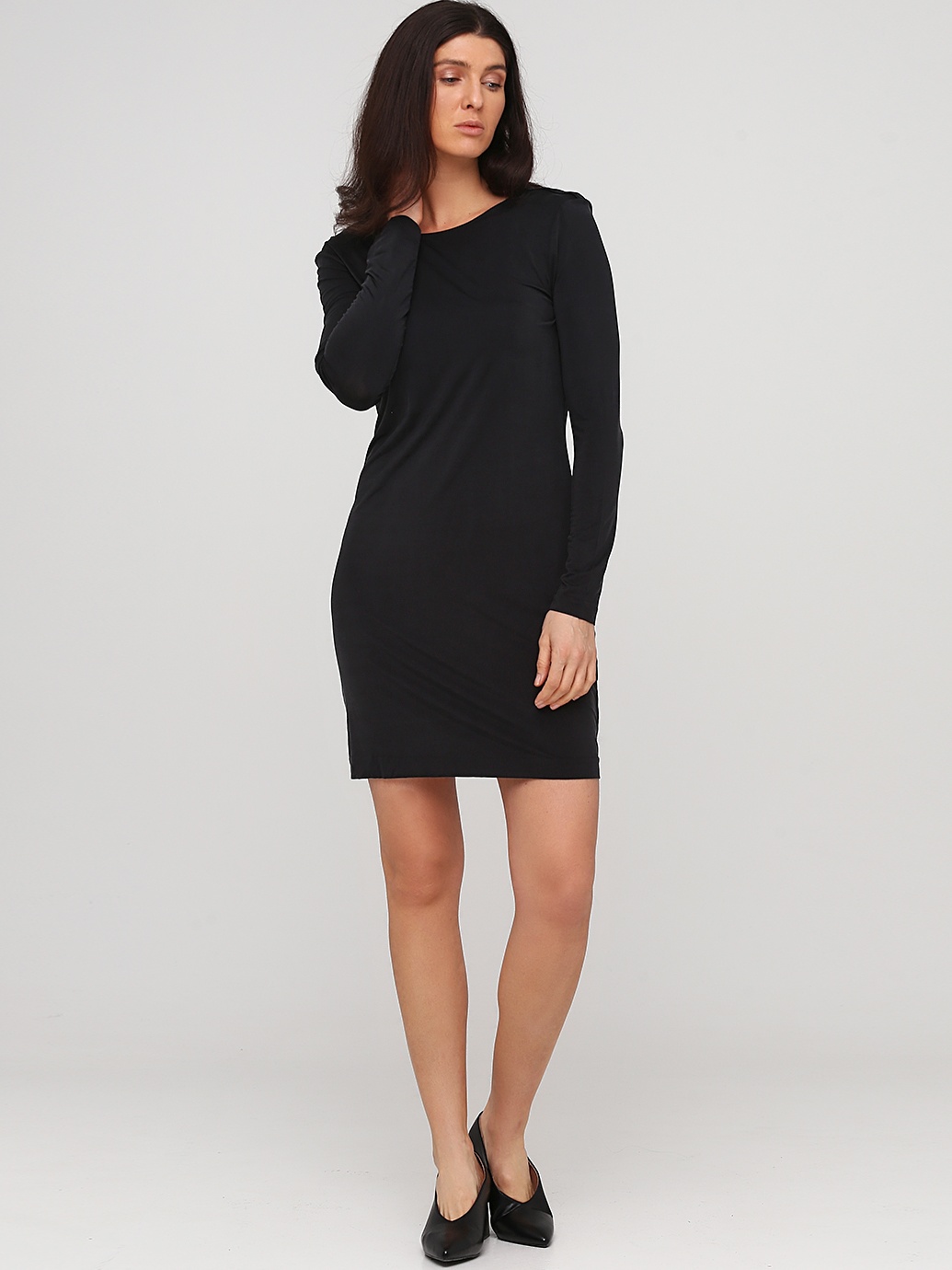 

Платье H&M 6095856 38 Черное