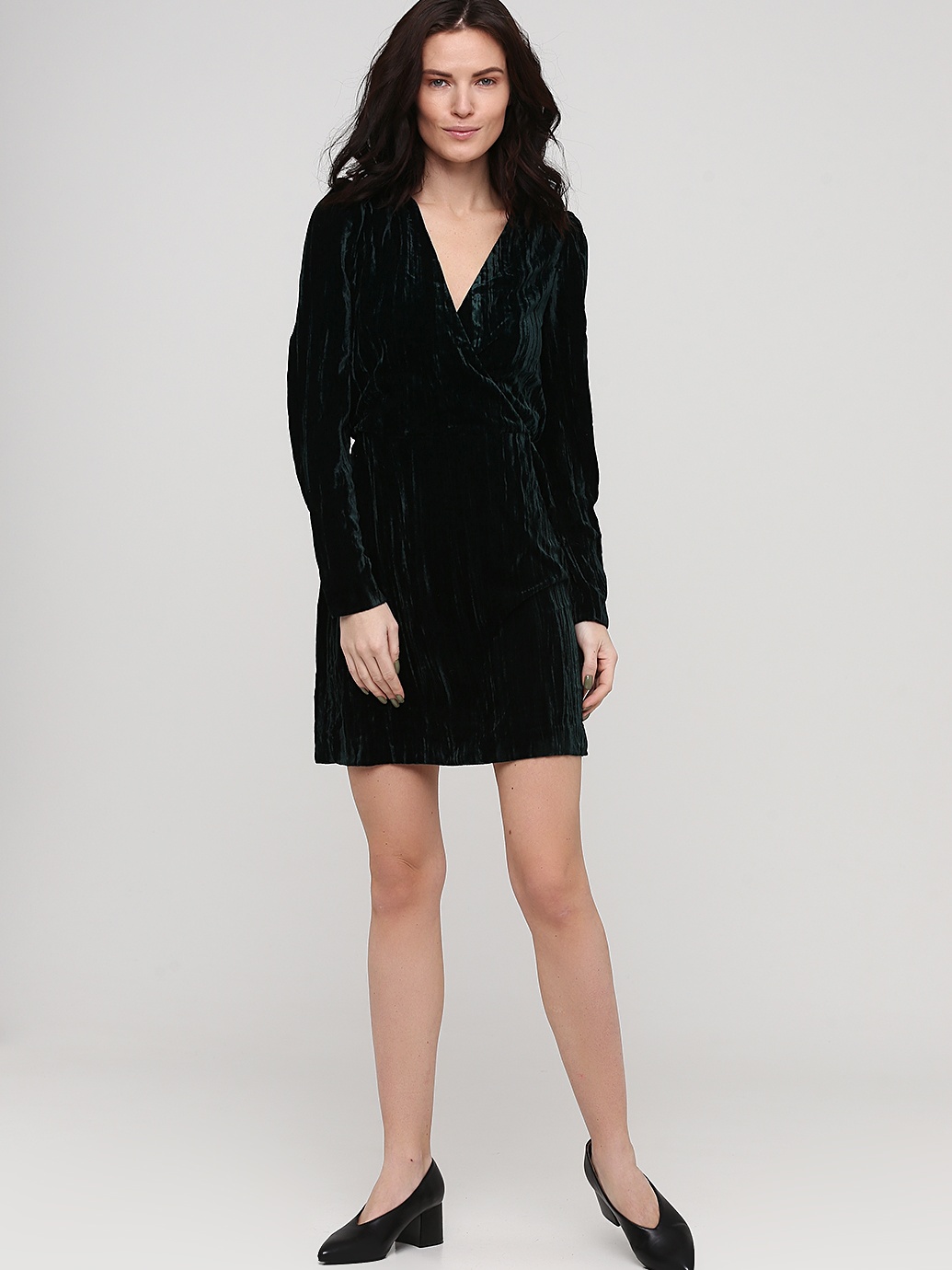 

Платье H&M nasn00-0218 34 Зеленое