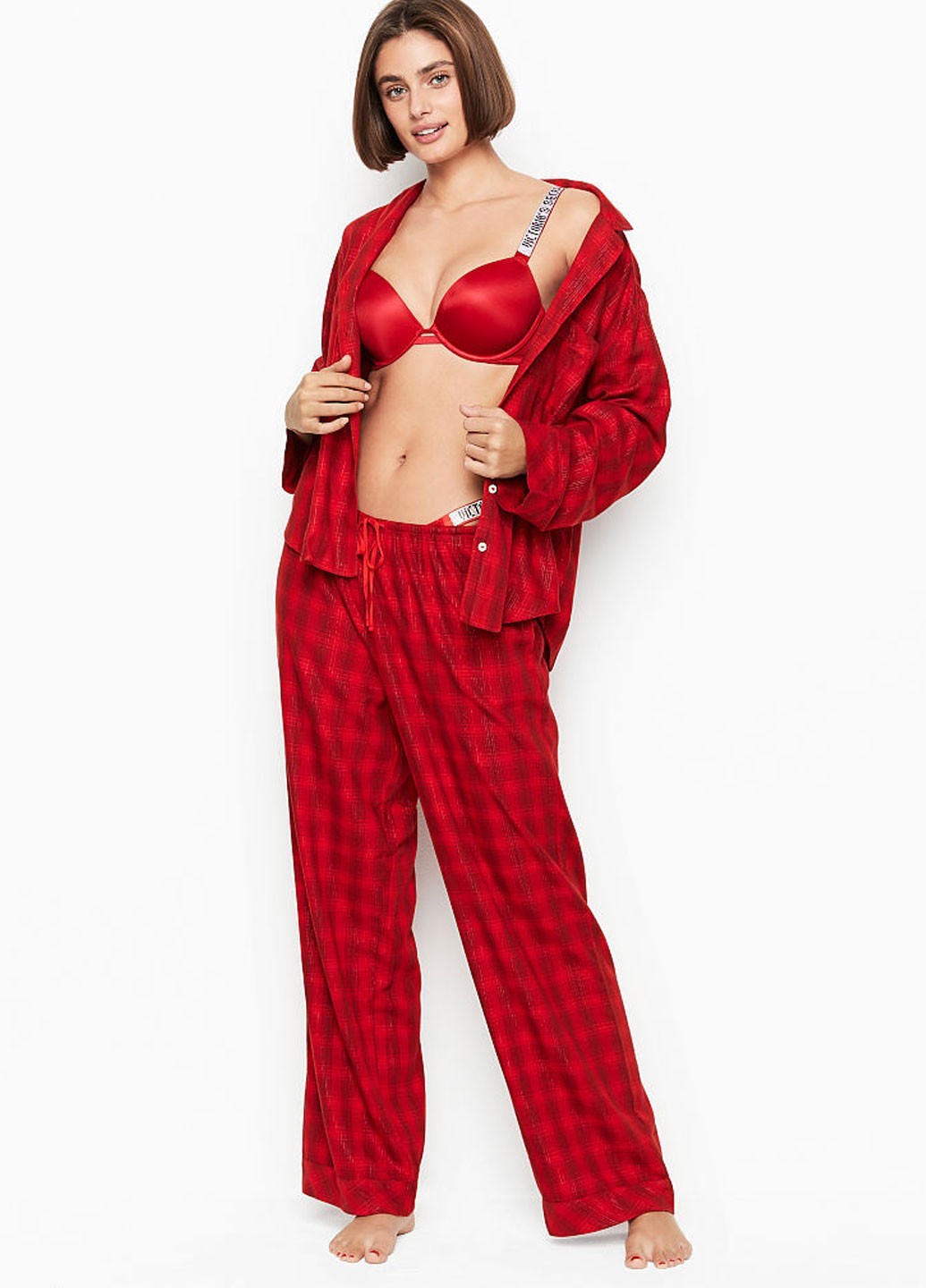 

Пижама Victoria's Secret  красный (70000411548NZGL.R, Пижама Victoria's Secret L красный (70000411548NZGL.R)