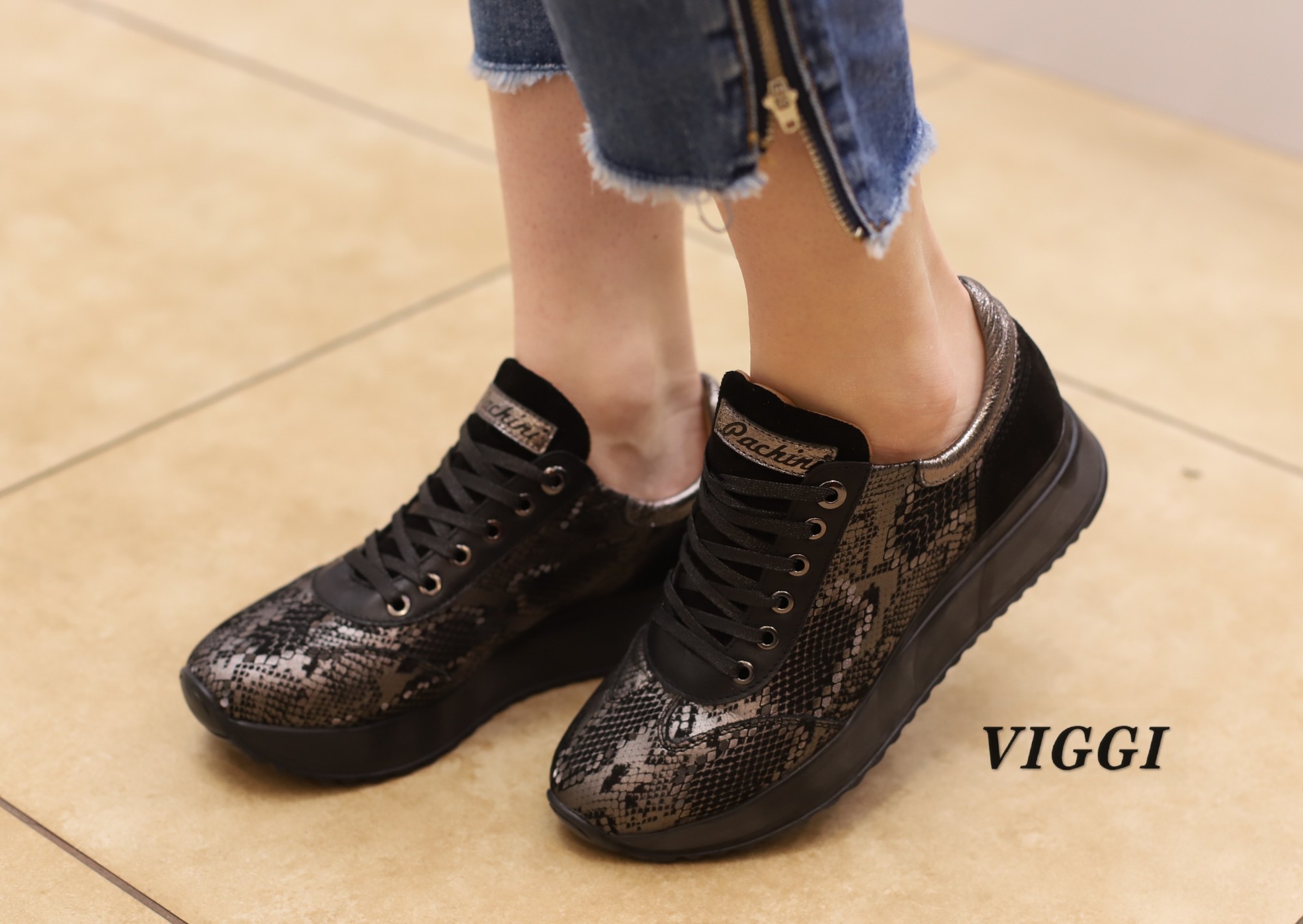 

Кроссовки C.Pachini 800-20 Черный 36