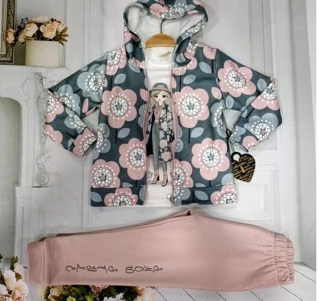 

Комплект (толстовка с капюшоном + реглан + брючки) MOONSTAR SNOW PINK 122 см