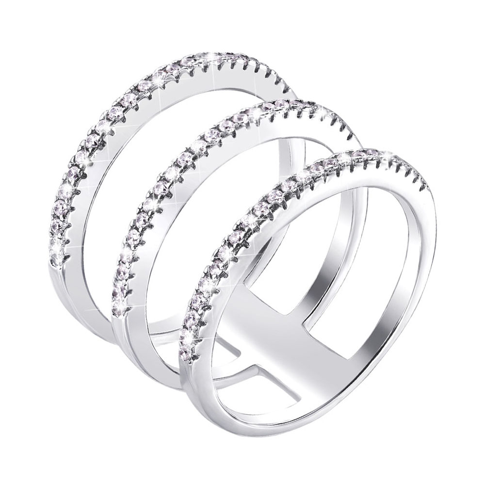 

Серебряное кольцо с фианитами 000140025 16.5 размера