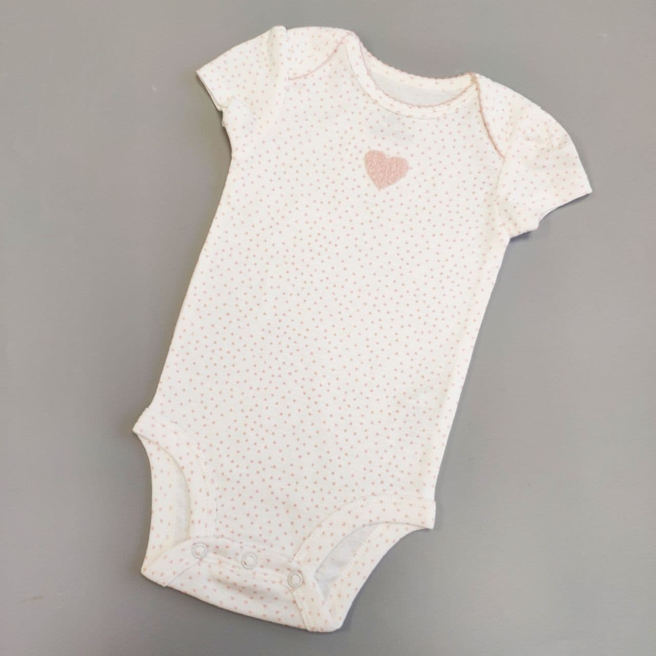 

Боди с коротким рукавом с сердечками для девочек Carter`s 1763 Mommy Smile 55-61см Белый
