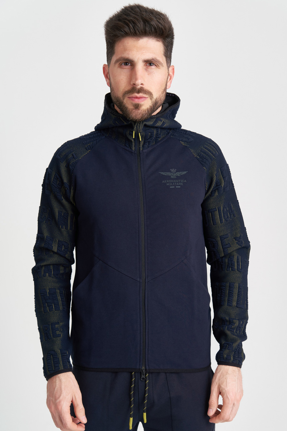 

Спортивная кофта с надписями Aeronautica Militare 4156 XXL