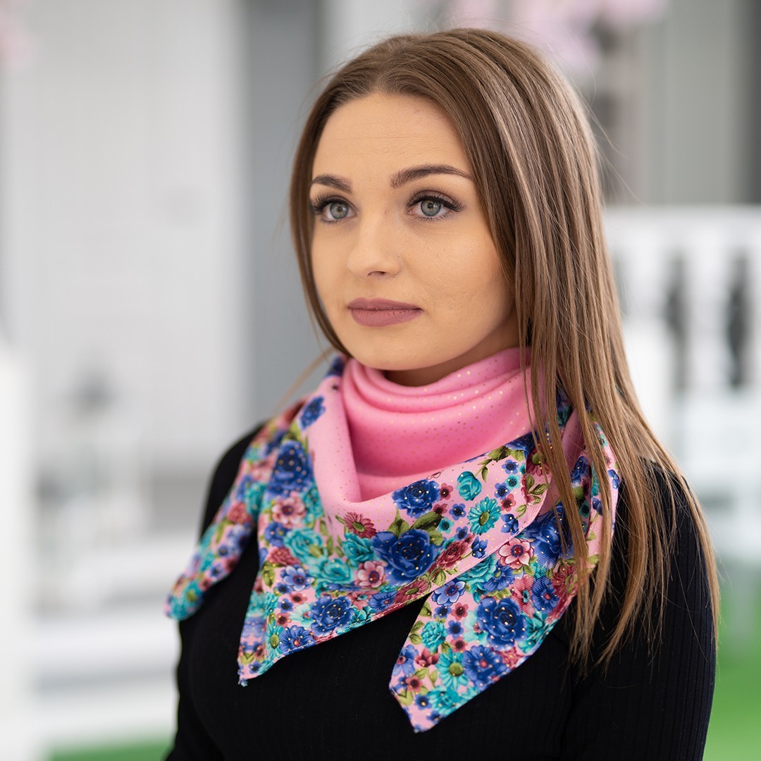 

Женский шерстяной платок Цветочный 1349.16