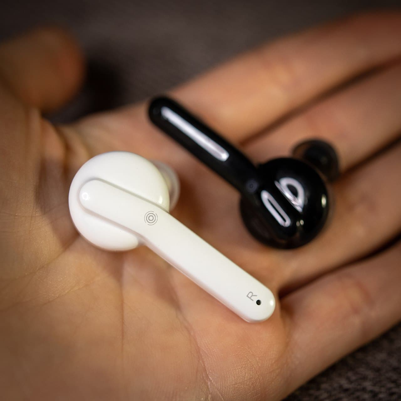 

Гарнитура Bluetooth XO F70 белый