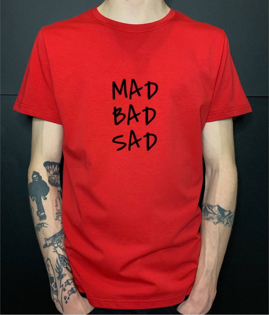 

Футболка Cyeta "mad bad sad" Красная XL