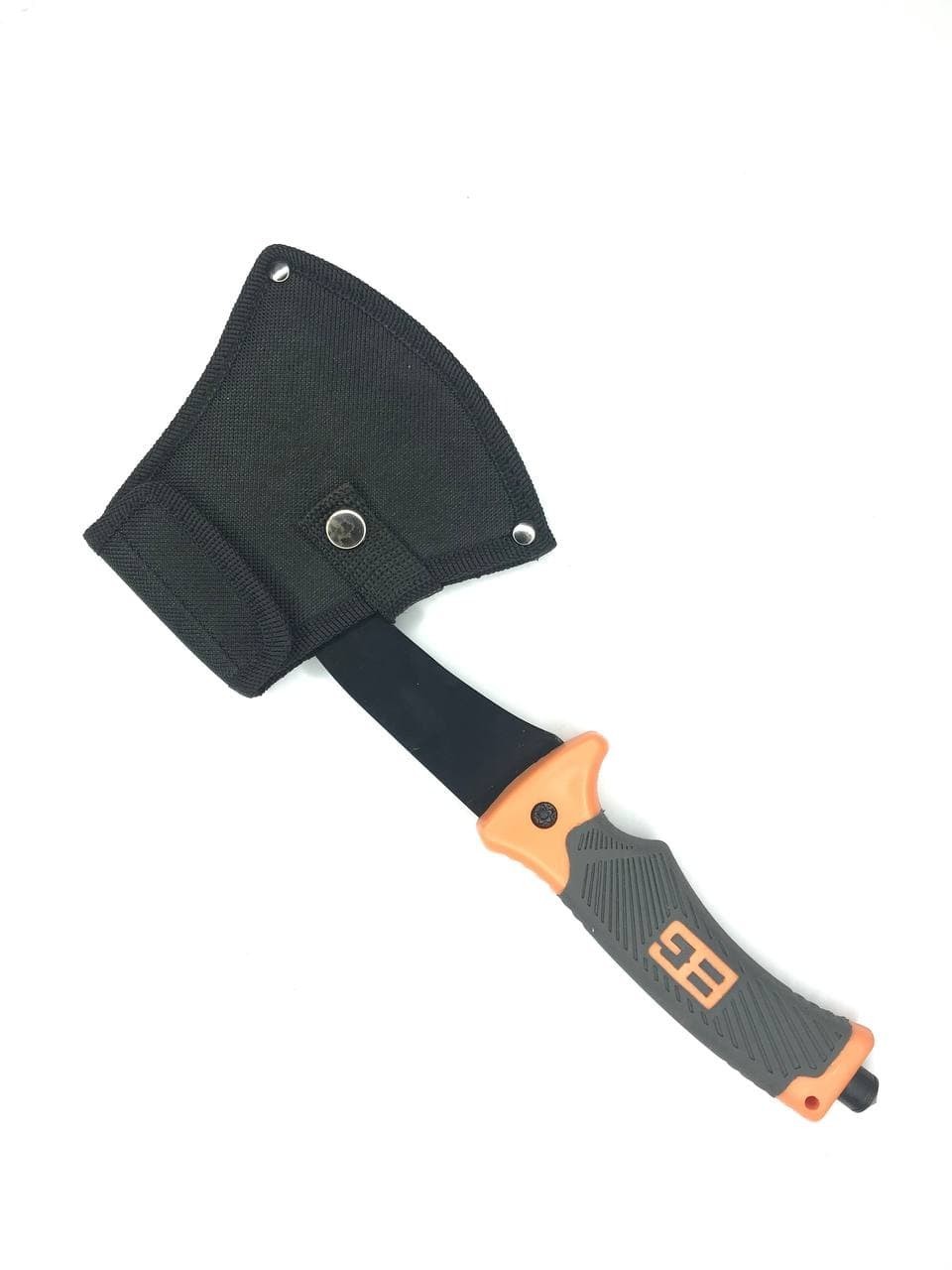 

Компактный туристический топор в чехле GERBER 3013А 27 см 007266