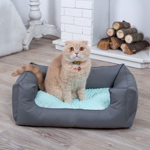 

Лежанка для кота и собаки Комфорт серая с мятным S - 60 x 45
