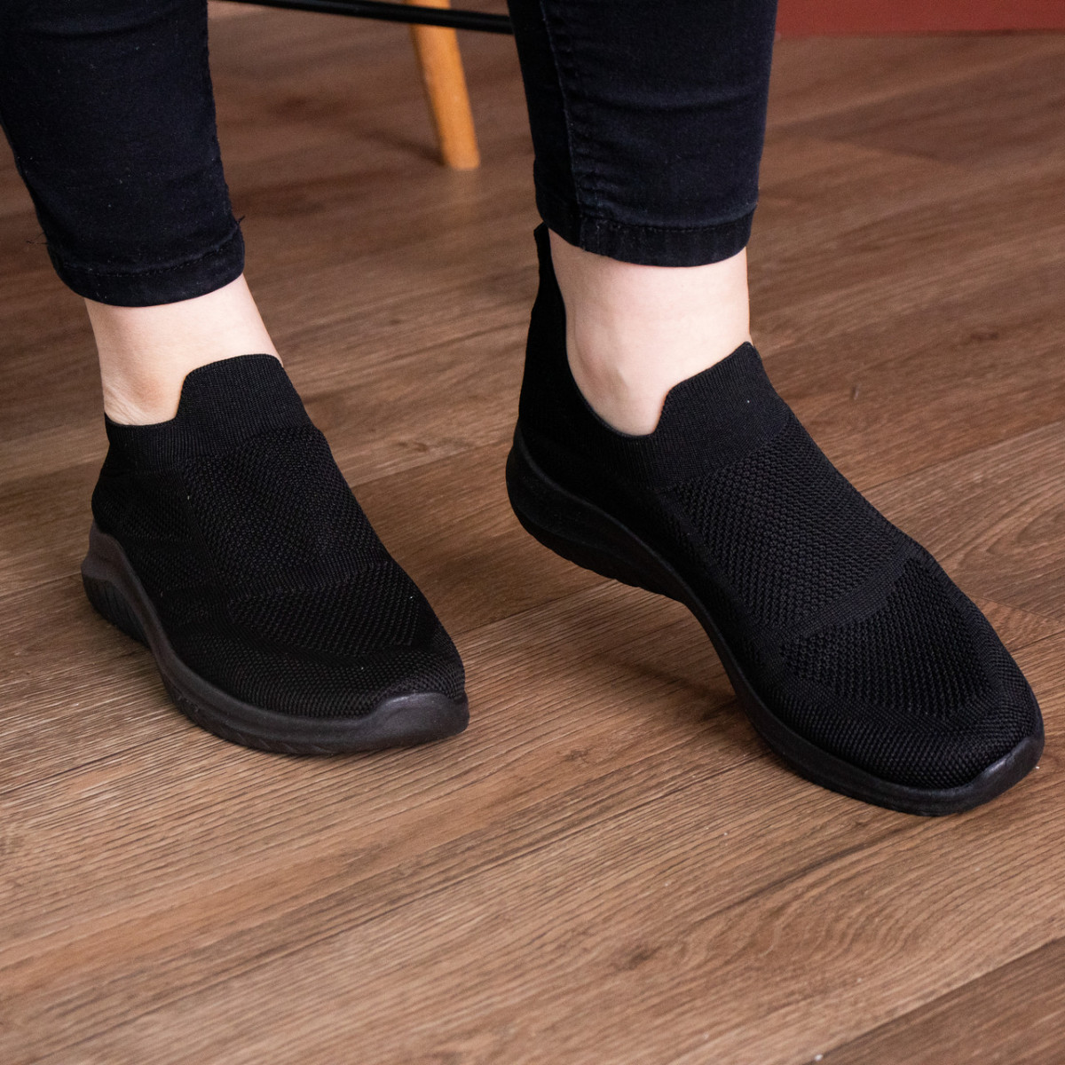 

Кроссовки женские Shoes Fluffy 2926 38 размер 24 см Черный