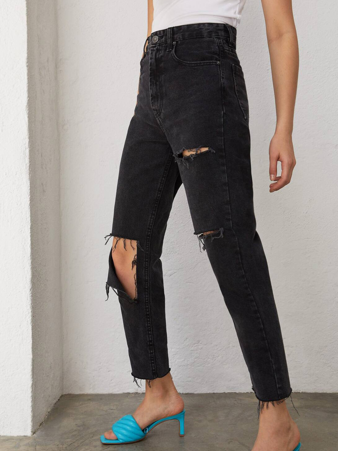 

Джинсы Stradivarius 04861560709 40 Черные